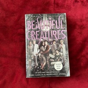 Beautiful Creatures book